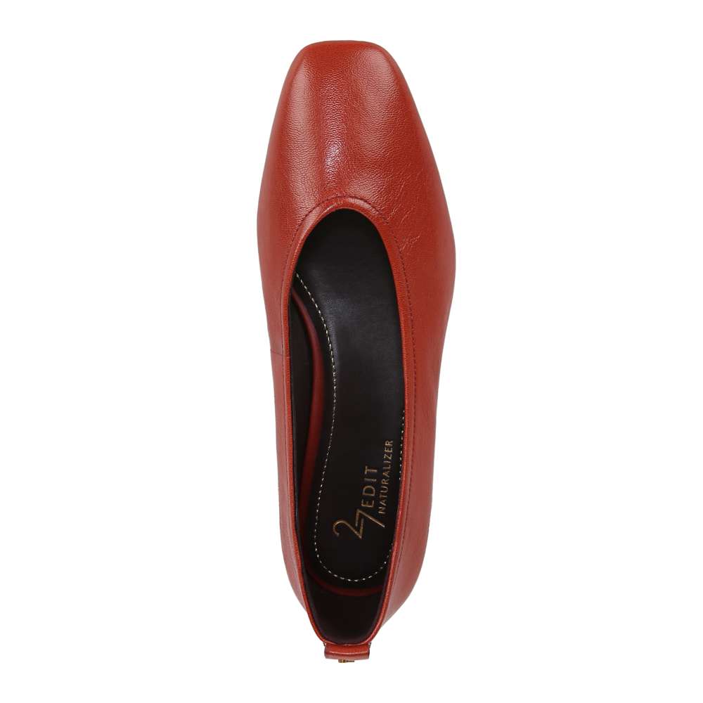 Carla Flat - Tomato Soup