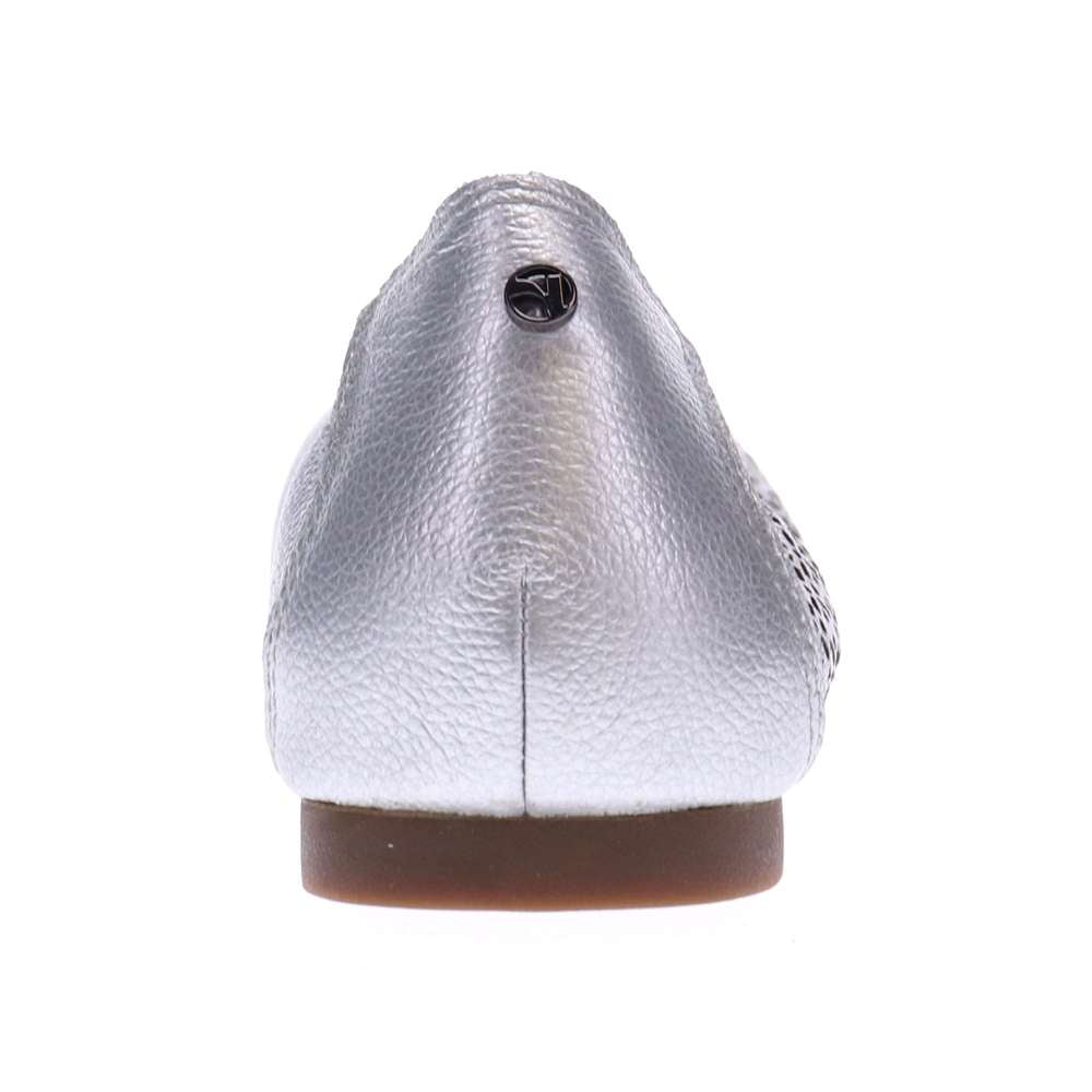 Nairobi Ballet - Pearl