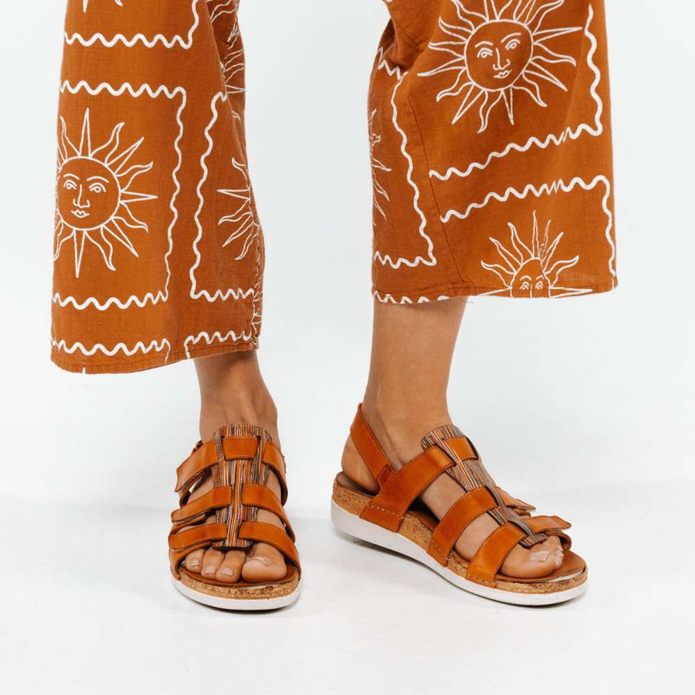 Santorini Gladiator Sandal - Mango