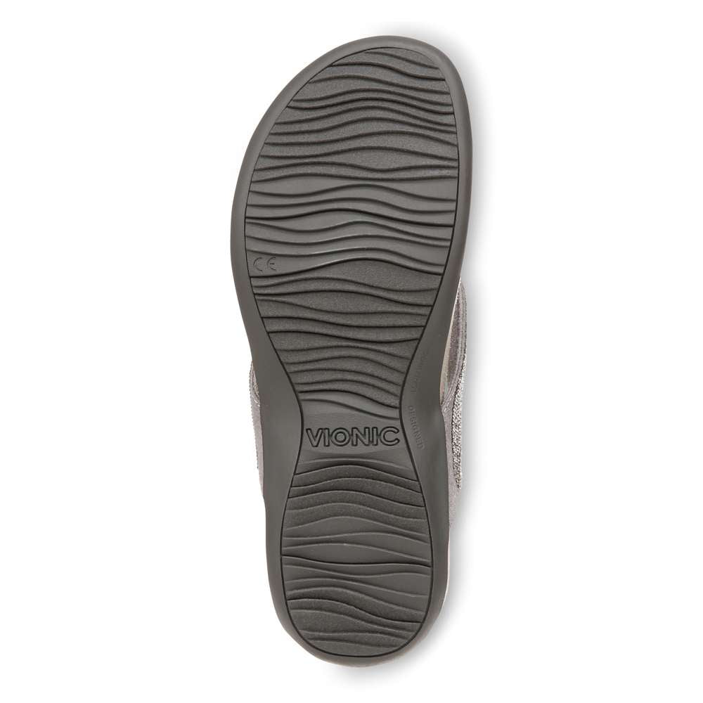 Dillon Shine Toe Post Sandal - Stormy
