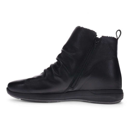 Nina II Boots - Black