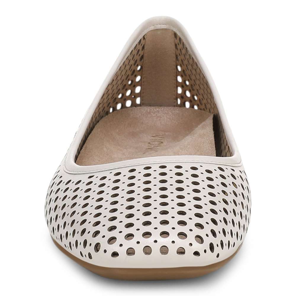 Orinda Perf Ballet Flat - Off White