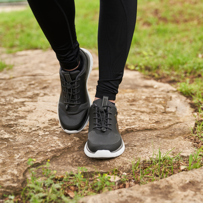 No. 23 Sport Runner - Black/Grey