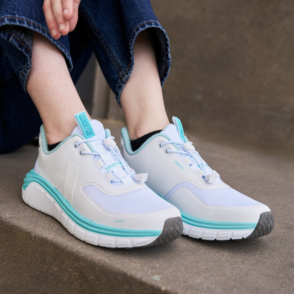 No. 23 Sport Runner - White/Blue