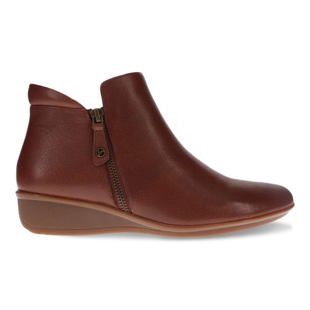Damascus Wedged Boot - Mocha